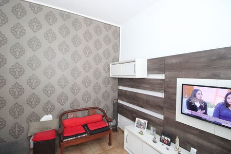 Casa à venda com 220m², 3 quartos e sem vagaSala