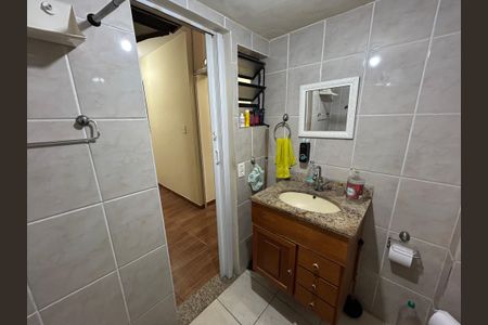 Casa à venda com 220m², 3 quartos e sem vagaBanheiro Social