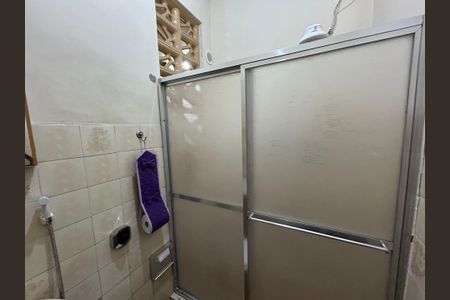 Casa à venda com 220m², 3 quartos e sem vagaBanheiro Social