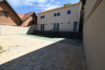 Apartamento para alugar com 45m², 1 quarto e 1 vagaGaragem e Fachada