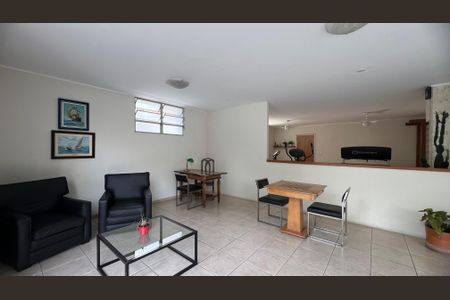 Apartamento à venda com 100m², 2 quartos e 1 vagaÁrea comum