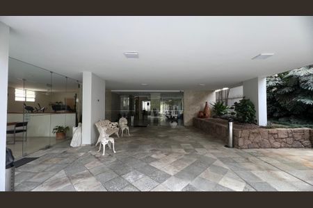 Apartamento à venda com 100m², 2 quartos e 1 vagaHall de entrada