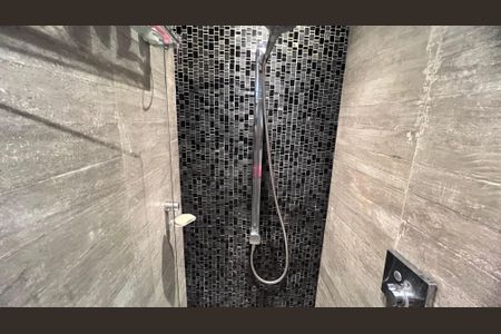 Apartamento à venda com 100m², 2 quartos e 1 vagaBanheiro