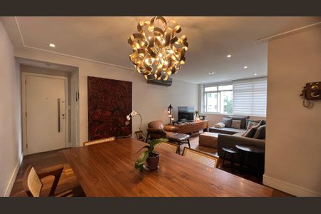 Apartamento à venda com 100m², 2 quartos e 1 vagaSala