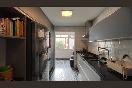 Apartamento à venda com 100m², 2 quartos e 1 vagaCozinha