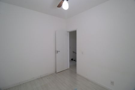Casa de condomínio para alugar com 117m², 3 quartos e 2 vagasQuarto 2 Suíte