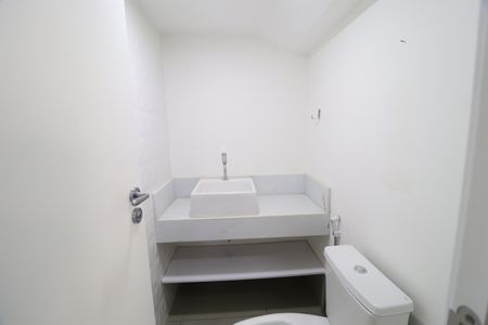 Casa de condomínio para alugar com 117m², 3 quartos e 2 vagasLavabo