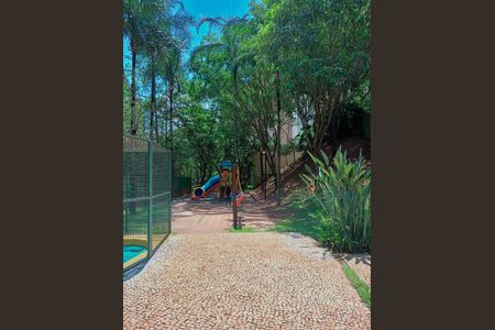 Apartamento à venda com 127m², 4 quartos e 2 vagas Apartamento à venda com 127m², 4 quartos e 2 vagasÁrea comum - Playground