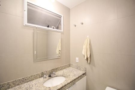 Apartamento à venda com 127m², 4 quartos e 2 vagasBanheiro Suíte 2