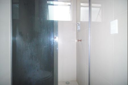 Apartamento à venda com 69m², 2 quartos e 1 vagaBanheiro Corredor