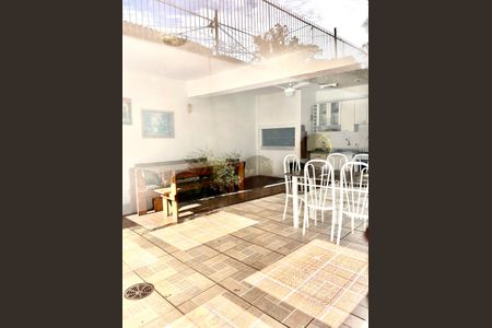 Apartamento à venda com 69m², 2 quartos e 1 vagaÁrea Comum 