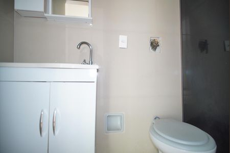 Apartamento à venda com 69m², 2 quartos e 1 vagaBanheiro Corredor