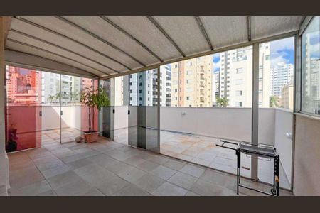 Apartamento à venda com 240m², 5 quartos e 3 vagas