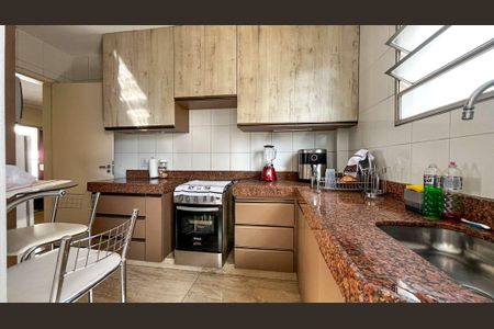 Apartamento à venda com 240m², 5 quartos e 3 vagas