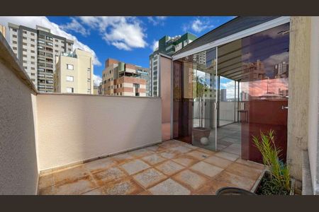 Apartamento à venda com 240m², 5 quartos e 3 vagas