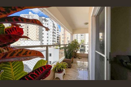 Apartamento à venda com 240m², 5 quartos e 3 vagas