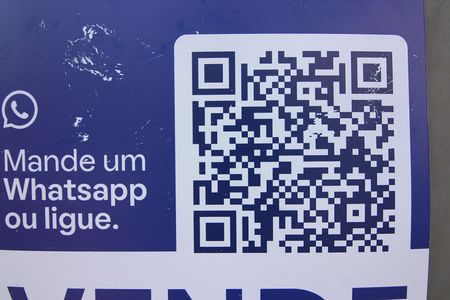 Casa à venda com 250m², 2 quartos e 2 vagasQR CODE