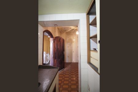 Casa à venda com 250m², 2 quartos e 2 vagasCozinha