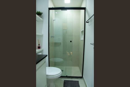 Studio para alugar com 29m², 1 quarto e 1 vaga Studio para alugar com 29m², 1 quarto e 1 vagaBanheiro