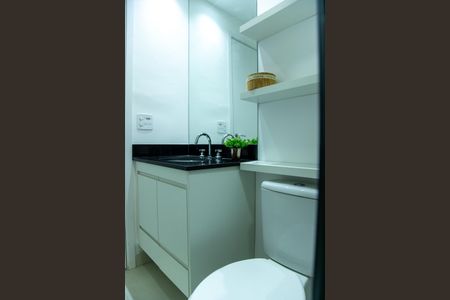 Studio para alugar com 29m², 1 quarto e 1 vaga Studio para alugar com 29m², 1 quarto e 1 vagaBanheiro