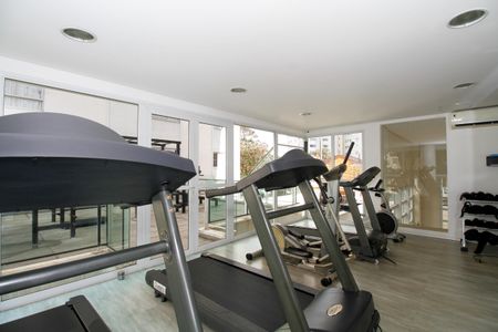 Apartamento à venda com 113m², 2 quartos e 2 vagas Apartamento à venda com 113m², 2 quartos e 2 vagasÁrea Comum - Academia
