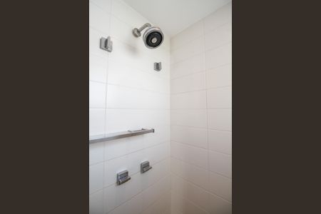 Apartamento à venda com 113m², 2 quartos e 2 vagas Apartamento à venda com 113m², 2 quartos e 2 vagasBanheiro da Suíte 1