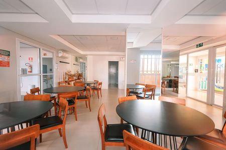 Apartamento para alugar com 59m², 2 quartos e 1 vaga Apartamento para alugar com 59m², 2 quartos e 1 vagaÁrea comum - Salão de festas