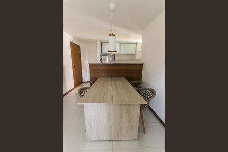 Apartamento para alugar com 65m², 2 quartos e 1 vagaSala