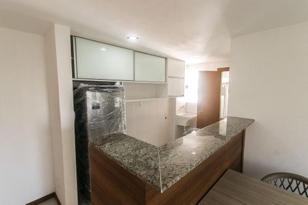 Apartamento para alugar com 65m², 2 quartos e 1 vagaCozinha