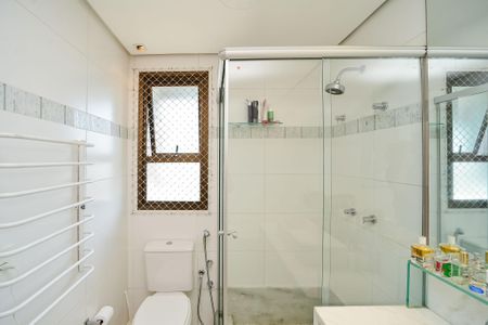 Apartamento à venda com 161m², 3 quartos e 3 vagasBanheiro da Suíte 3