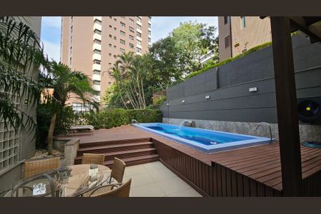 Apartamento à venda com 161m², 3 quartos e 3 vagasÁrea comum - Piscina