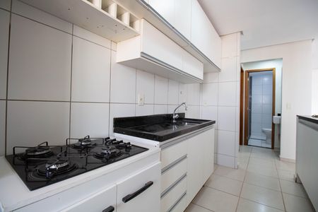 Apartamento à venda com 77m², 3 quartos e 1 vaga Apartamento à venda com 77m², 3 quartos e 1 vagaCozinha e Área de Serviço