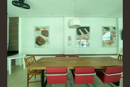 Apartamento à venda com 77m², 3 quartos e 1 vaga Apartamento à venda com 77m², 3 quartos e 1 vagaÁrea comum - Salão de festas