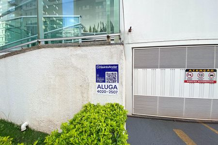 Apartamento à venda com 77m², 3 quartos e 1 vaga Apartamento à venda com 77m², 3 quartos e 1 vagaPlaca