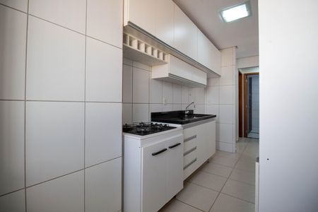 Apartamento à venda com 77m², 3 quartos e 1 vaga Apartamento à venda com 77m², 3 quartos e 1 vagaCozinha e Área de Serviço