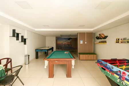 Apartamento à venda com 77m², 3 quartos e 1 vaga Apartamento à venda com 77m², 3 quartos e 1 vagaÁrea comum - Salão de jogos