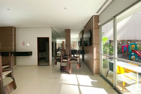 Apartamento à venda com 77m², 3 quartos e 1 vaga Apartamento à venda com 77m², 3 quartos e 1 vagaÁrea comum - Salão de festas