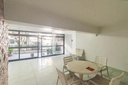 Apartamento à venda com 158m², 3 quartos e 1 vaga Apartamento à venda com 158m², 3 quartos e 1 vagaÁrea comum