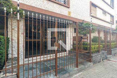 Apartamento à venda com 158m², 3 quartos e 1 vaga Apartamento à venda com 158m², 3 quartos e 1 vagaFachada