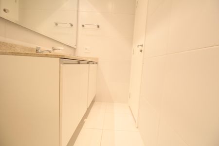 Apartamento à venda com 60m², 1 quarto e 1 vagaBanheiro 1