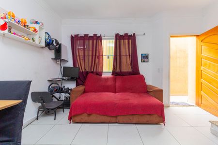 Casa de condomínio à venda com 67m², 2 quartos e 1 vagaSala