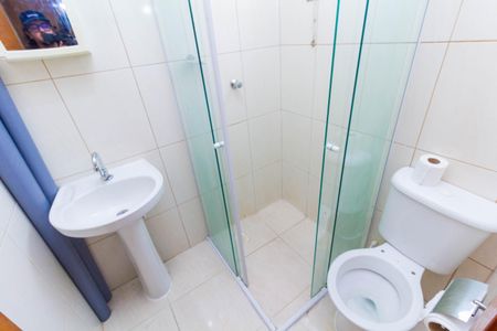 Casa de condomínio à venda com 67m², 2 quartos e 1 vagaBanheiro da Suíte 1