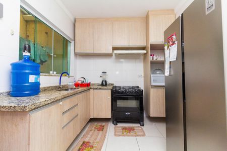 Casa de condomínio à venda com 67m², 2 quartos e 1 vagaCozinha