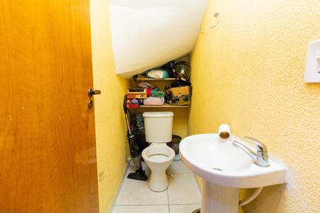 Casa de condomínio à venda com 67m², 2 quartos e 1 vagaLavabo