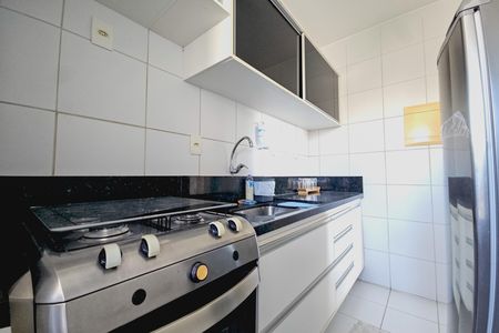 Apartamento para alugar com 76m², 2 quartos e 2 vagas Apartamento para alugar com 76m², 2 quartos e 2 vagasCozinha