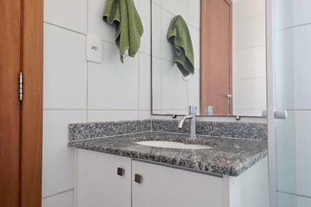 Apartamento para alugar com 76m², 2 quartos e 2 vagas Apartamento para alugar com 76m², 2 quartos e 2 vagasBanheiro Suíte