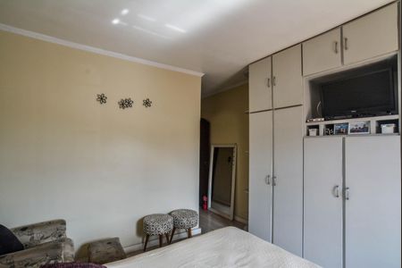 Casa à venda com 201m², 3 quartos e 4 vagasQuarto Suíte