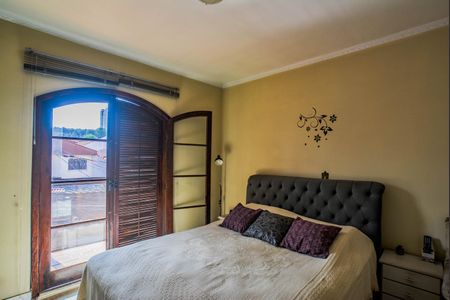 Casa à venda com 201m², 3 quartos e 4 vagasQuarto Suíte