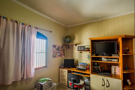 Casa à venda com 201m², 3 quartos e 4 vagasQuarto 2