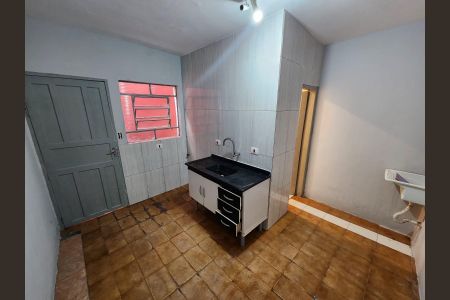 Casa para alugar com 40m², 1 quarto e sem vaga Casa para alugar com 40m², 1 quarto e sem vagaCozinha